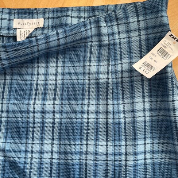 Full Tilt - Blue Plaid Slit Mini Skirt - Size XXL - Fitted Silhouette - NWT - Picture 4 of 6